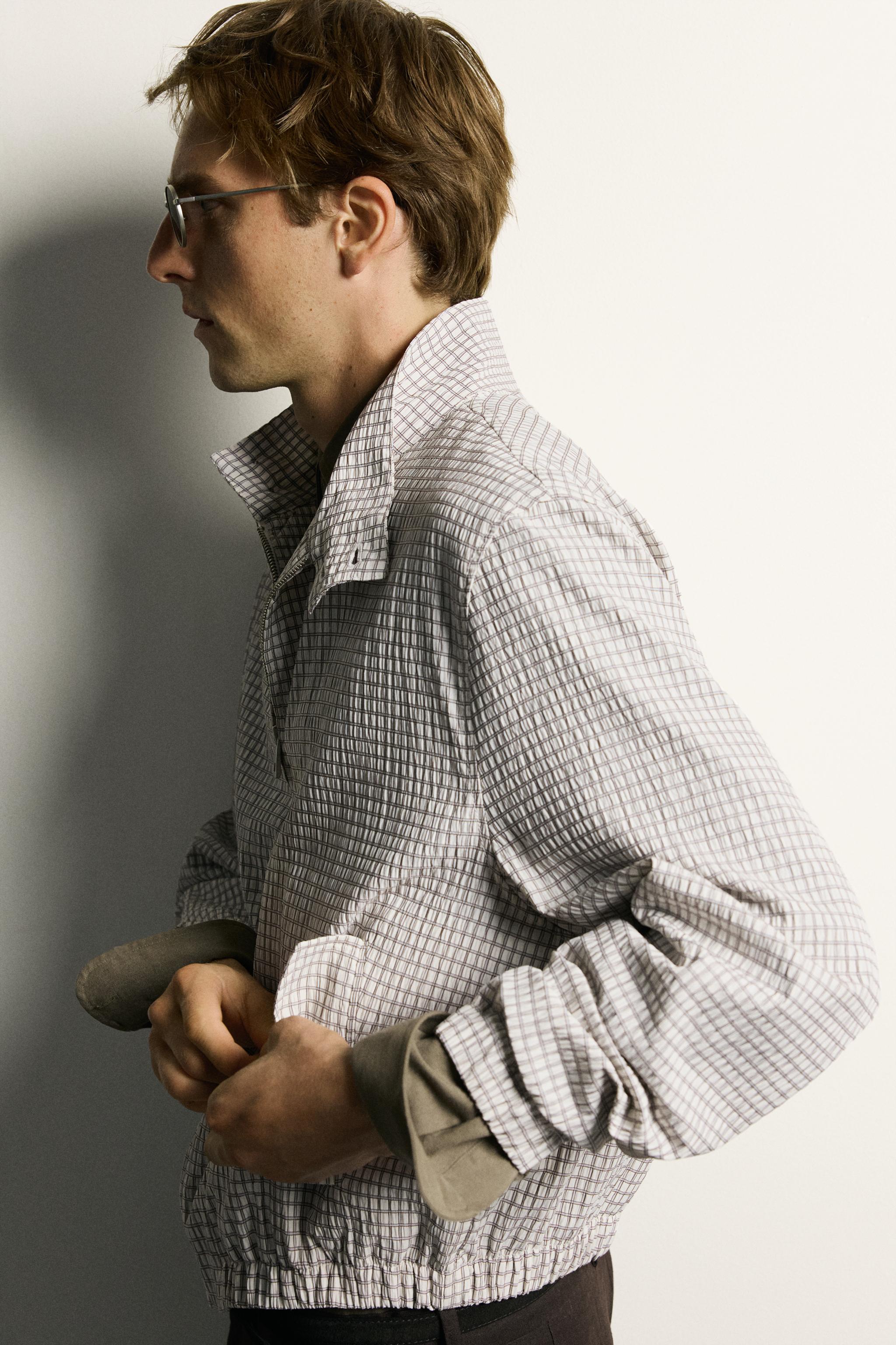 BLOUSON COURT À CARREAUX